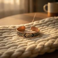 Kilim Bordür Motifli El Yapımı İnce Bakır Bileklik - Seri 049