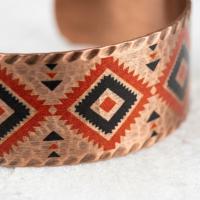 Premium Geometrik Motifli El Yapımı Kalın Bakır Bileklik - Seri 040
