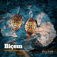 Biçem Turuncu Çiçek Renkli Baskılı El Yapımı Bakır Küpe – Floral Copper Earring