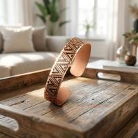 İnce Bakır Bileklik - Siyah Geometrik Desen Model 009