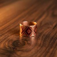 Kalın Bakır Yüzük - Kırmızı Beyaz Geometrik Desen Model 038
