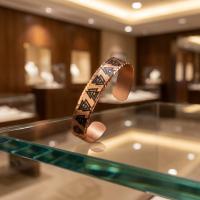 Kilim Bordür Motifli El Yapımı İnce Bakır Bileklik - Seri 029